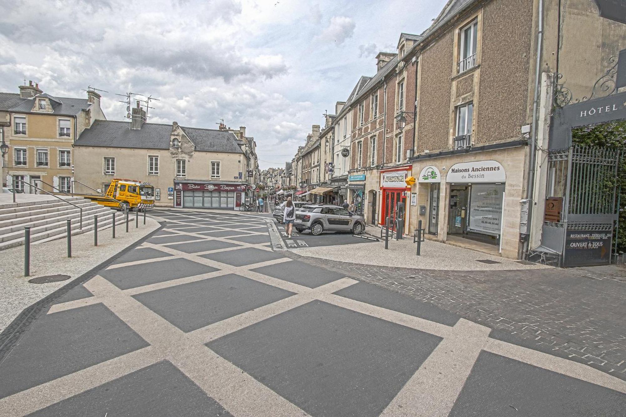 Le Nid Saint Jean Apartment Bayeux Bagian luar foto